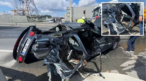 Arnavutköy'de hafriyat kamyonu otomobile çarptı: 2 yaralı 