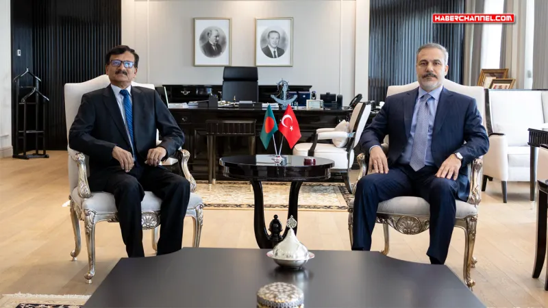 Bakan Hakan Fidan, Bangladeş Dışişleri Bakanlığı Danışmanı Touhid Hossain ile görüştü
