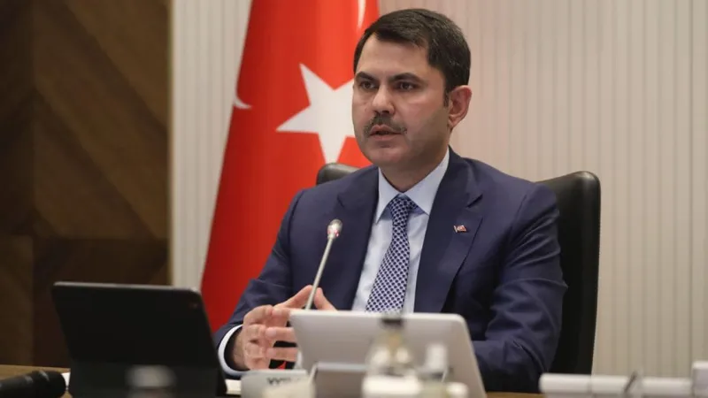 Bakan Kurum: İstanbul'daki depremin ardından 8 bin 367 binayi inceledik