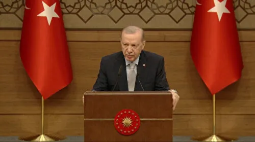 Cumhurbaşkanı Erdoğan: Manşetlerle çarpışa çarpışa geldik