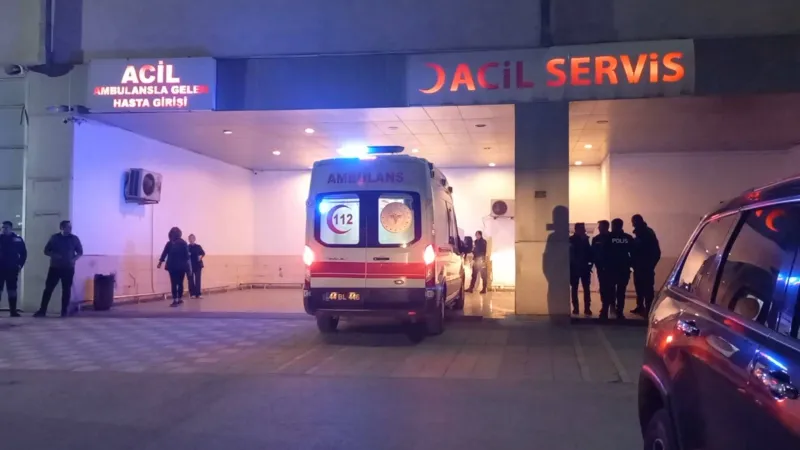 Karbonmonoksit gazından zehirlenen anne ve oğlu hastaneye kaldırıldı