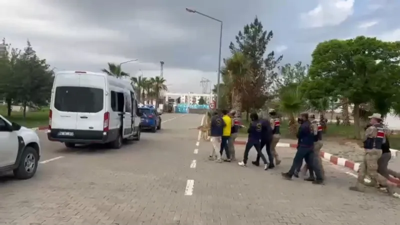 Şanlıurfa'da telefon dolandırıcılığı operasyonu: 5 tutuklama