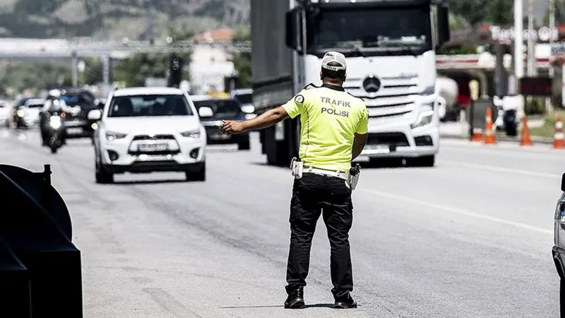Trafik tedbirleri 8 Nisan'a kadar devam edecek