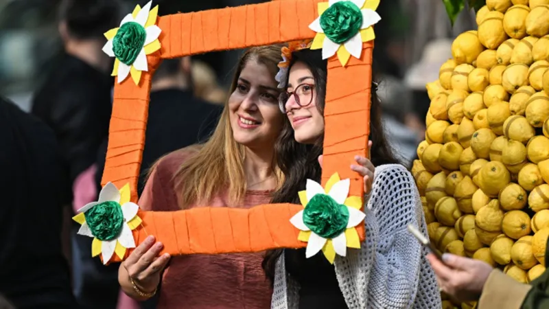 Uluslararası Portakal Çiçeği Karnavalı başladı