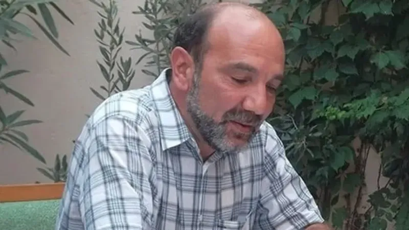 Yazar Süha Oğuzertem hayatını kaybetti