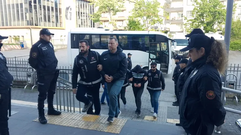 Zonguldak'ta kaçak silah imalatı ve ticareti operasyonunda yakalanan 7 zanlı adliyede