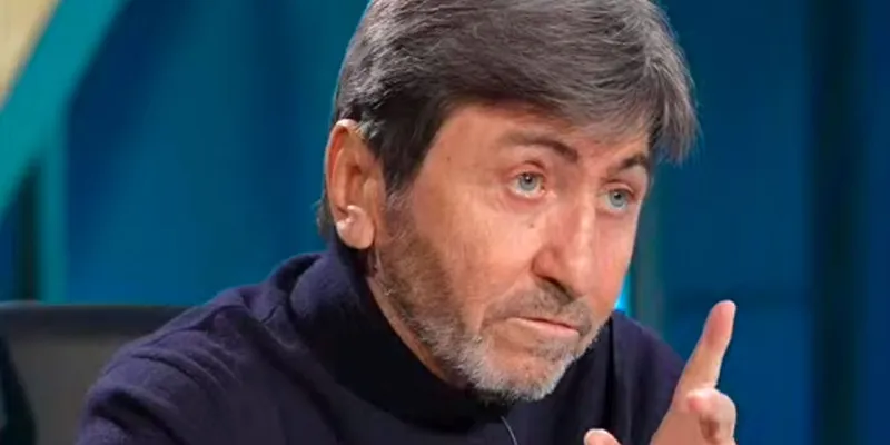 Rıdvan Dilmen Fenerbahçe'nin Galatasaray 11'ini açıkladı