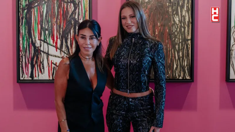 Suzan Sabancı ve Serenay Sarıkaya Contemporary Istanbul’u ziyaret etti